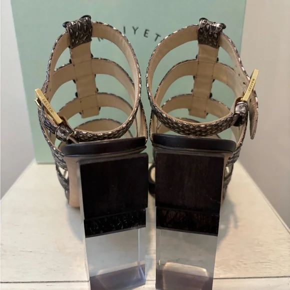 🤩 Modern VTG Maiyet of Italy Elaphe Multi Strap Black & Gold Strappy Sandal 38.5 - Picture 8 of 12
